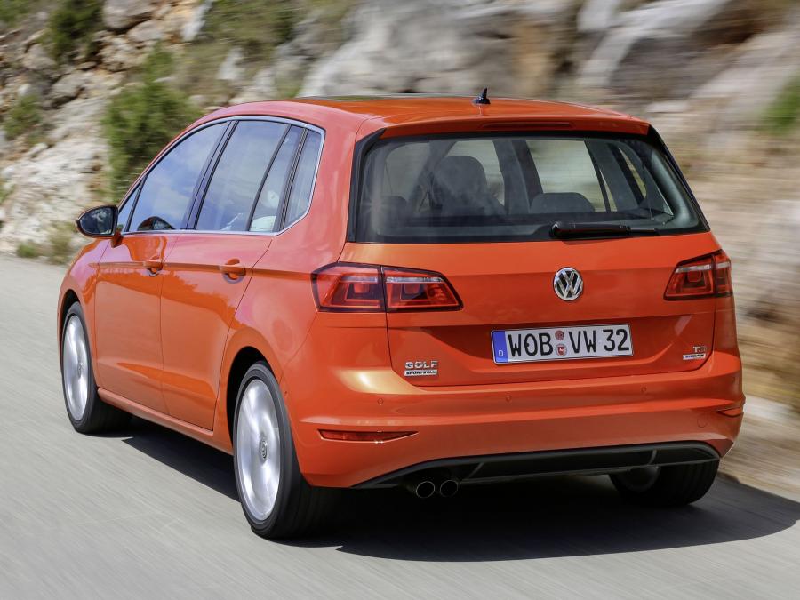  Volkswagen Golf Sportsvan TSI 2014 года  (фото 2 из 9)